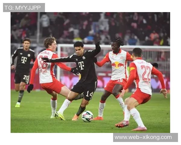 17岁卡尔双响助拜仁4-0领先萨尔茨堡迪亚斯精彩助攻展现实力 17岁卡尔双响助拜仁4-0领先萨尔茨堡迪亚斯精彩助攻展现实力