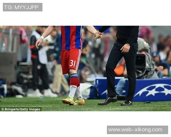 德罗西愿执教热那亚球队静候瓦诺利的最终决定